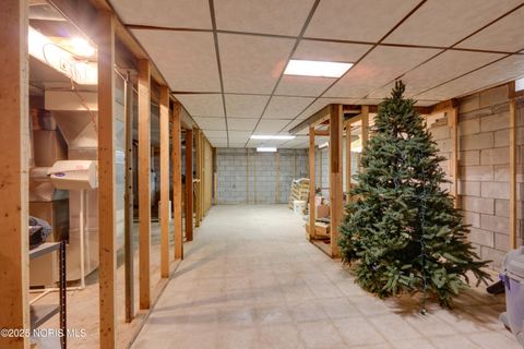 Tiny photo for 2732 Ralphwood Drive, Toledo, OH 43613 (MLS # 10000683)