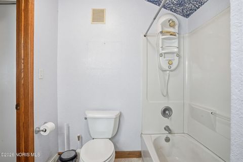 Tiny photo for 914 Sawyer Road, Toledo, OH 43615 (MLS # 10003587)