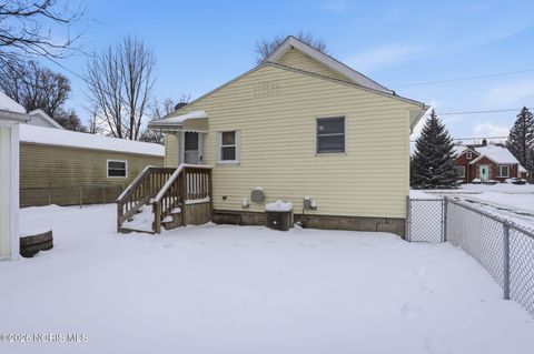 Tiny photo for 914 Sawyer Road, Toledo, OH 43615 (MLS # 10003587)