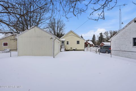 Tiny photo for 914 Sawyer Road, Toledo, OH 43615 (MLS # 10003587)