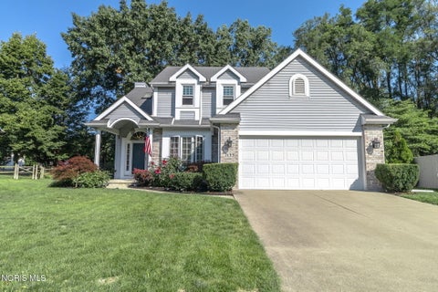 Photo of 2133 Woodmere Court, Toledo, OH 43615 (MLS # 10010582)