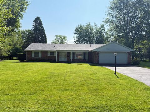 Homes For Rent - 4842 Larkhaven Drive<br/> Toledo, OH 43623