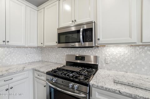 Tiny photo for 9599 Newbury Lane, Whitehouse, OH 43571 (MLS # 10001764)