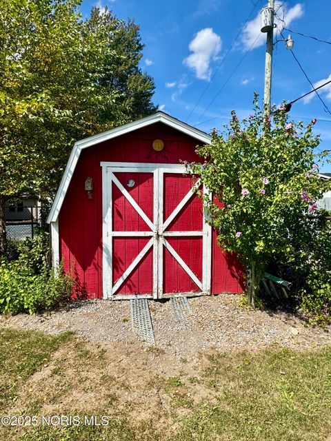 Tiny photo for 950 Haver Drive, Hicksville, OH 43526 (MLS # 10000620)