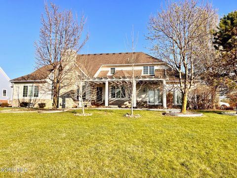 Tiny photo for 26555 W River Road, Perrysburg, OH 43551 (MLS # 10006427)