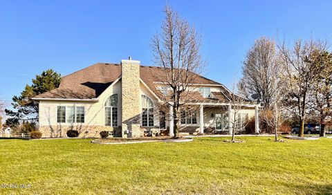 Tiny photo for 26555 W River Road, Perrysburg, OH 43551 (MLS # 10006427)