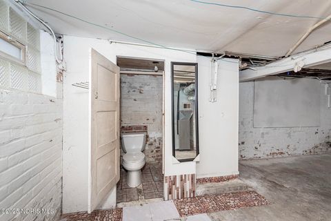 Tiny photo for 235 Bronson Avenue, Toledo, OH 43608 (MLS # 10001851)