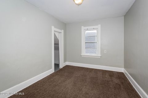 Tiny photo for 235 Bronson Avenue, Toledo, OH 43608 (MLS # 10001851)