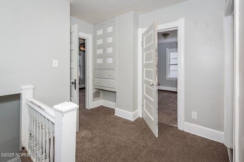 Tiny photo for 235 Bronson Avenue, Toledo, OH 43608 (MLS # 10001851)