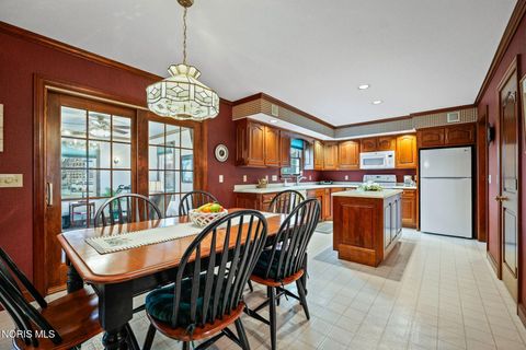 Tiny photo for 16313 Euler Road, Bowling Green, OH 43402 (MLS # 10005379)