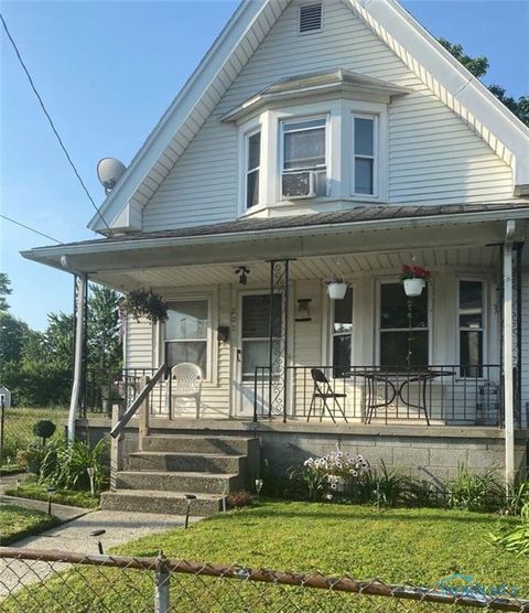 Homes For Sale - 205 Eastern Avenue<br/> Lucas County, Toledo, OH 43609