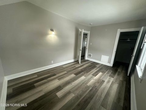 Tiny photo for 3651 Leybourn Avenue, Toledo, OH 43612 (MLS # 10003673)