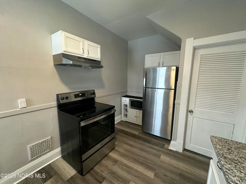 Tiny photo for 3651 Leybourn Avenue, Toledo, OH 43612 (MLS # 10003673)