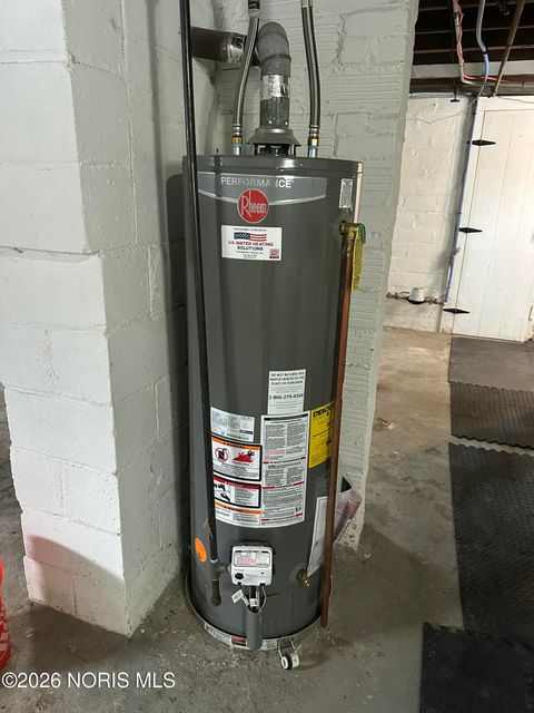 Tiny photo for 3651 Leybourn Avenue, Toledo, OH 43612 (MLS # 10003673)