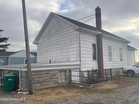 Tiny photo for 7950 Sugar Ridge Road, Bowling Green, OH 43402 (MLS # 10002604)