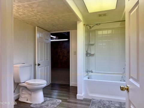 Tiny photo for 4837 Springbrook Drive, Toledo, OH 43615 (MLS # 10006666)