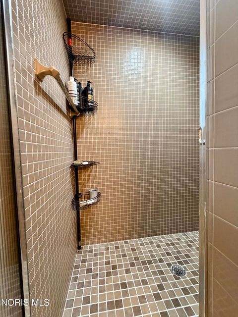 Tiny photo for 4837 Springbrook Drive, Toledo, OH 43615 (MLS # 10006666)