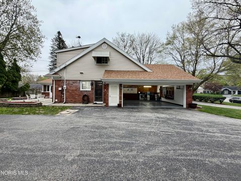 Tiny photo for 4837 Springbrook Drive, Toledo, OH 43615 (MLS # 10006666)