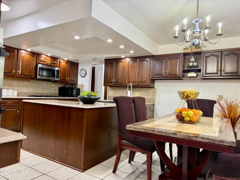 Tiny photo for 4837 Springbrook Drive, Toledo, OH 43615 (MLS # 10006666)