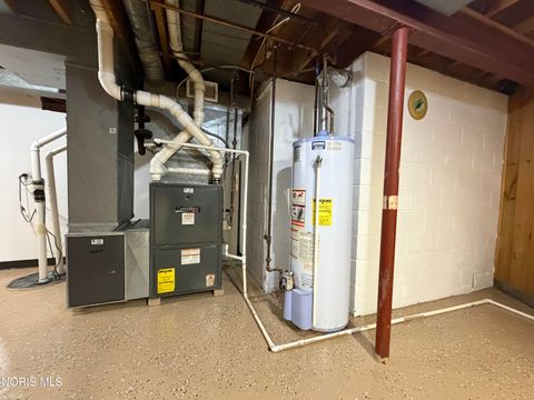 Tiny photo for 4837 Springbrook Drive, Toledo, OH 43615 (MLS # 10006666)