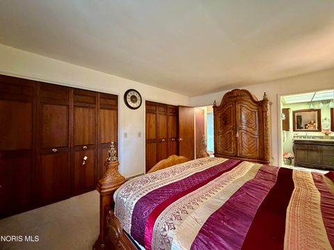 Tiny photo for 4837 Springbrook Drive, Toledo, OH 43615 (MLS # 10006666)