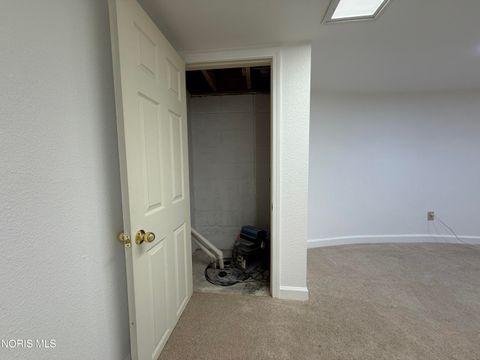 Tiny photo for 4837 Springbrook Drive, Toledo, OH 43615 (MLS # 10006666)