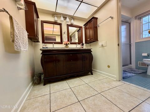 Tiny photo for 4837 Springbrook Drive, Toledo, OH 43615 (MLS # 10006666)