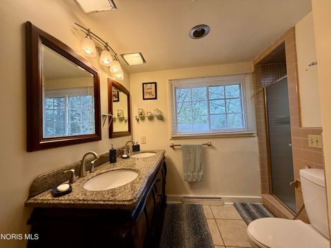 Tiny photo for 4837 Springbrook Drive, Toledo, OH 43615 (MLS # 10006666)