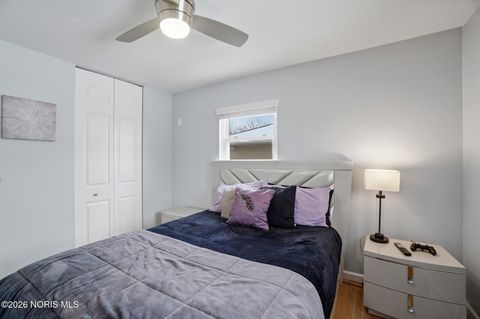 Tiny photo for 1313 Birch Avenue, Maumee, OH 43537 (MLS # 10003844)