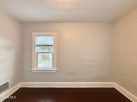 Tiny photo for 1721 Mansfield Road, Toledo, OH 43613 (MLS # 10014777)