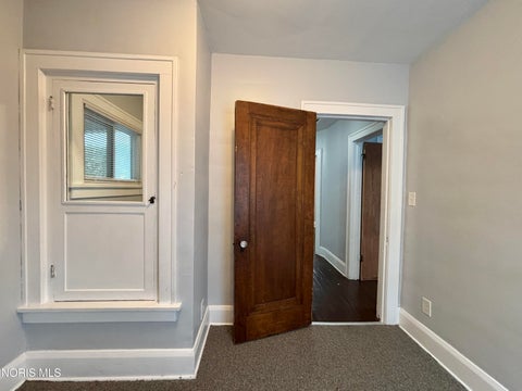 Tiny photo for 1721 Mansfield Road, Toledo, OH 43613 (MLS # 10014777)