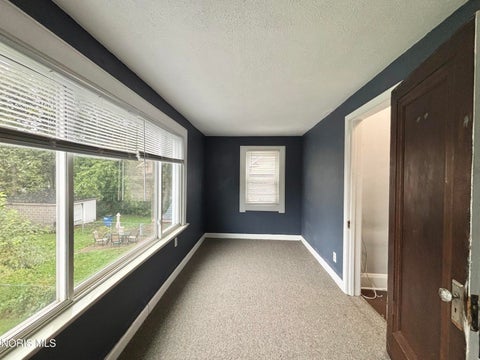 Tiny photo for 1721 Mansfield Road, Toledo, OH 43613 (MLS # 10014777)