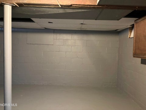 Tiny photo for 1721 Mansfield Road, Toledo, OH 43613 (MLS # 10014777)