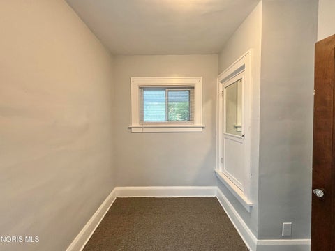 Tiny photo for 1721 Mansfield Road, Toledo, OH 43613 (MLS # 10014777)