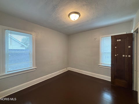 Tiny photo for 1721 Mansfield Road, Toledo, OH 43613 (MLS # 10014777)