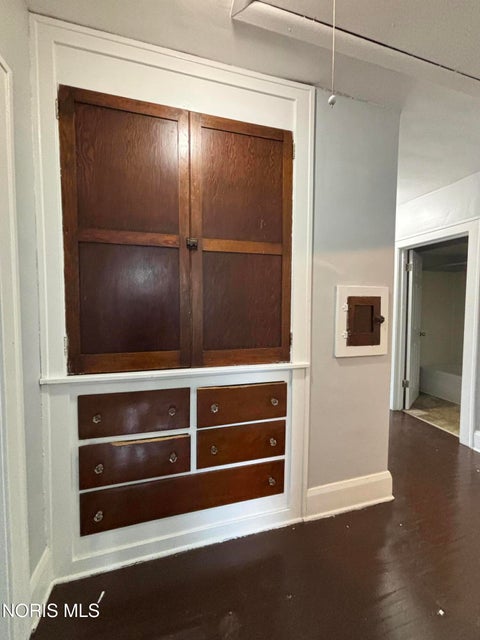 Tiny photo for 1721 Mansfield Road, Toledo, OH 43613 (MLS # 10014777)