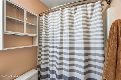 Tiny photo for 3827 Grantley Road, Toledo, OH 43613 (MLS # 10002005)