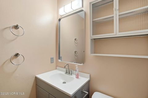 Tiny photo for 3827 Grantley Road, Toledo, OH 43613 (MLS # 10002005)