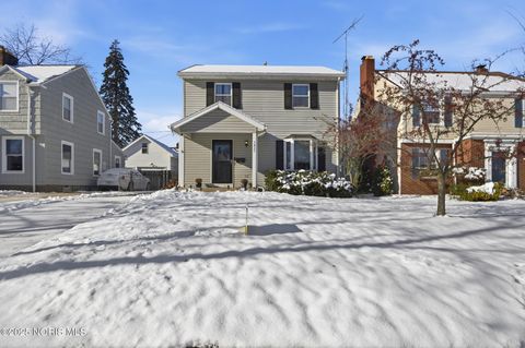 Photo of 3827 Grantley Road, Toledo, OH 43613 (MLS # 10002005)