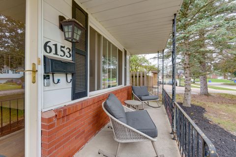 Tiny photo for 6153 Foth Drive, Toledo, OH 43613 (MLS # 10000090)