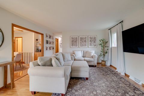 Tiny photo for 6153 Foth Drive, Toledo, OH 43613 (MLS # 10000090)