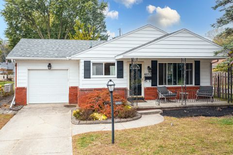 Photo of 6153 Foth Drive, Toledo, OH 43613 (MLS # 10000090)
