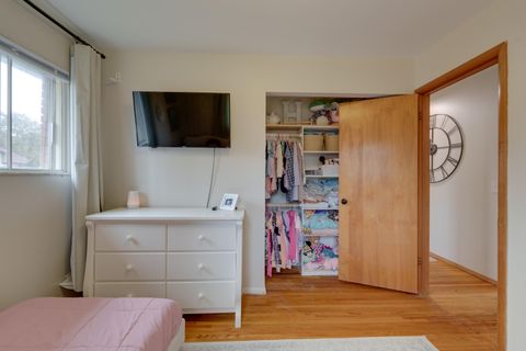 Tiny photo for 6153 Foth Drive, Toledo, OH 43613 (MLS # 10000090)