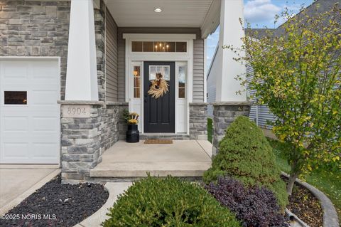 Tiny photo for 8904 N Park Lake Circle, Sylvania, OH 43560 (MLS # 10000436)