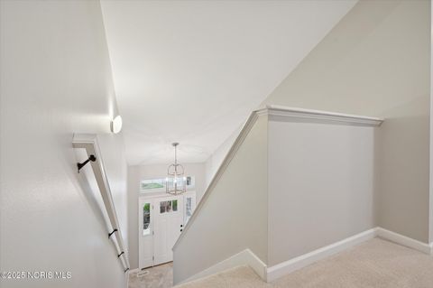 Tiny photo for 8904 N Park Lake Circle, Sylvania, OH 43560 (MLS # 10000436)