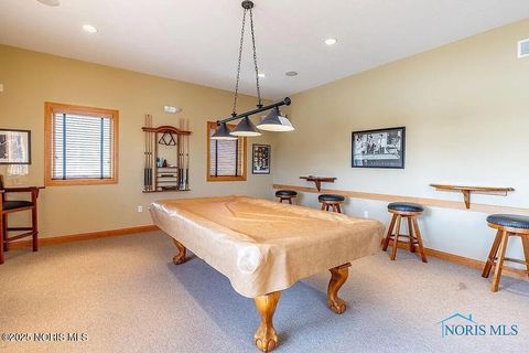 Tiny photo for 8904 N Park Lake Circle, Sylvania, OH 43560 (MLS # 10000436)