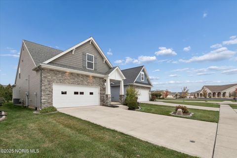 Tiny photo for 8904 N Park Lake Circle, Sylvania, OH 43560 (MLS # 10000436)