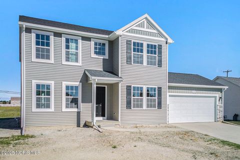 1214 Clairmont Avenue Napoleon OH 43545