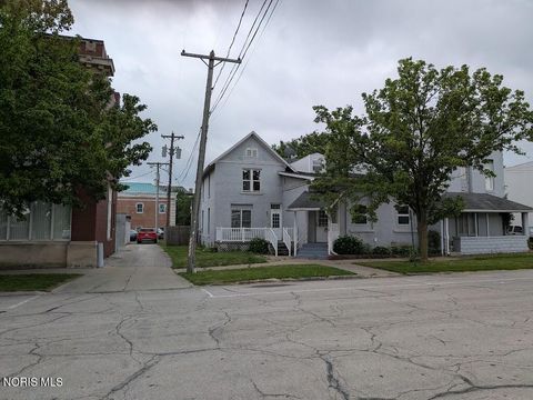 Multifamily For Sale - 113 Commercial Street<br/> Wauseon, OH 43567