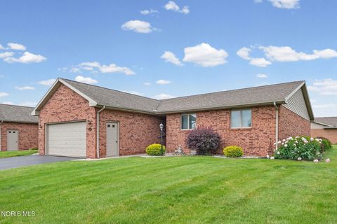 Photo of 100 Meadowcrest Drive, McComb, OH 45858 (MLS # 10008646)